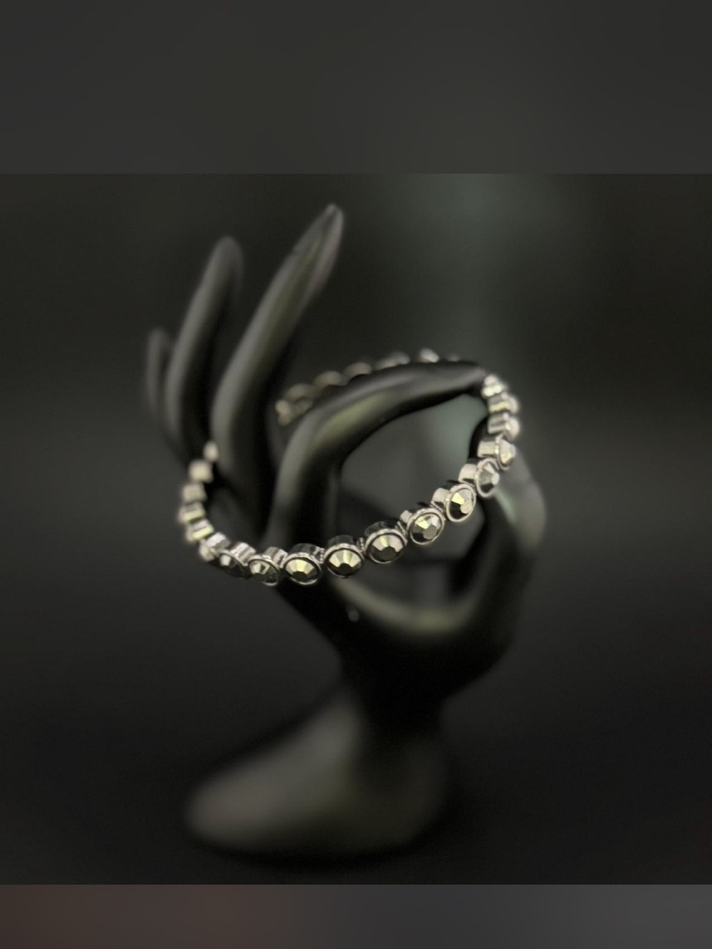 Graziano Gunmetal Crystal Stretch Bracelet ✨